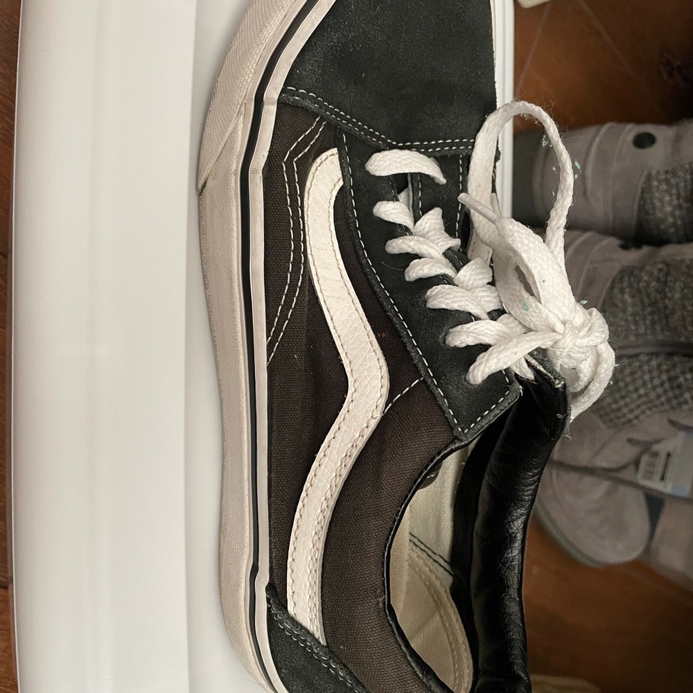 Black old school vans